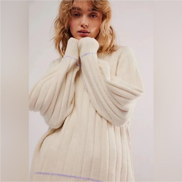 Free People Venus chunky Knit Tunic Sweater contrast trim cream oversized - Picture 3 of 10